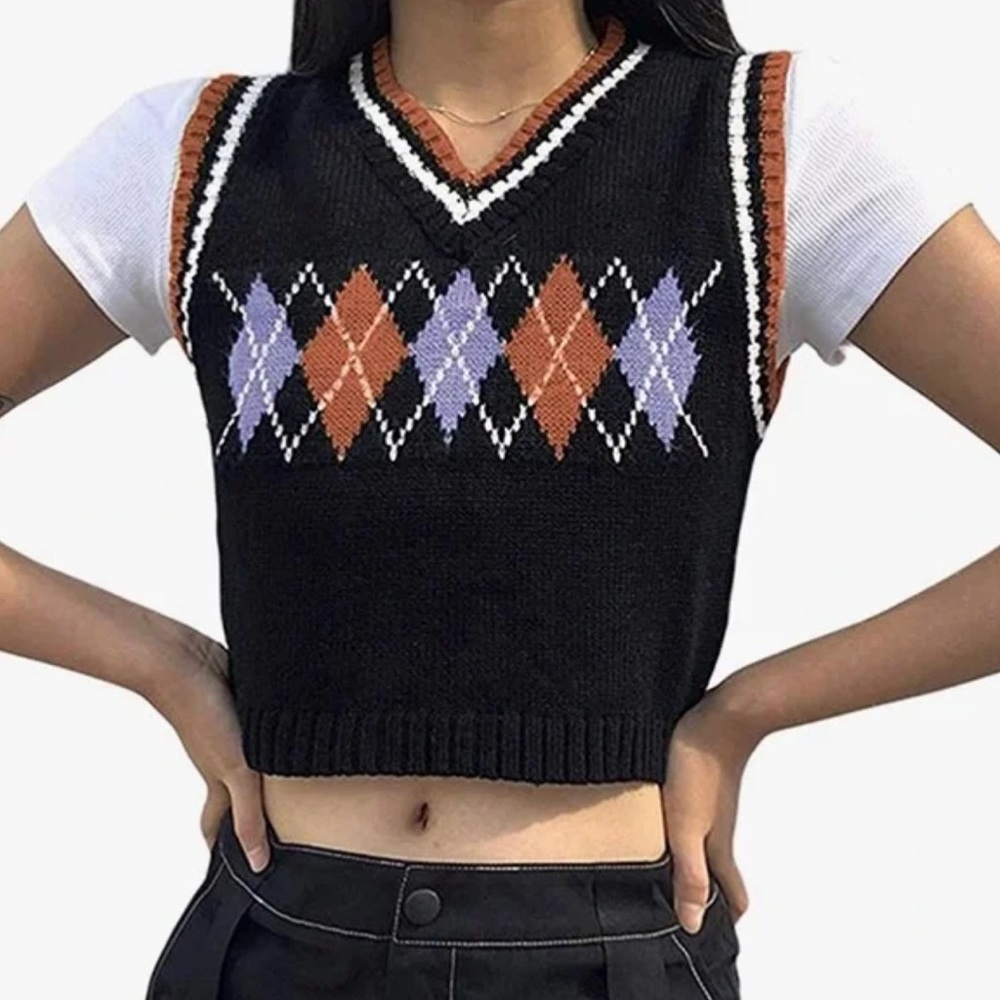 Cropped Sweater Vest